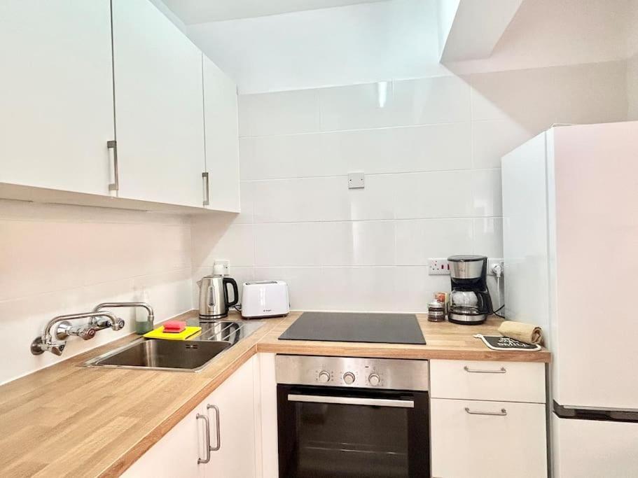 Sun Julz - Byzantium Garden-1 Bedroom